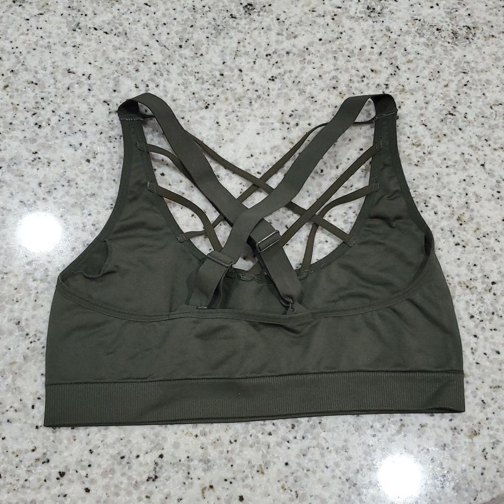 Victoria Sport Olive Criss Cross Athletic Sports Bra w Adjustable Straps Large - Picture 2 of 4